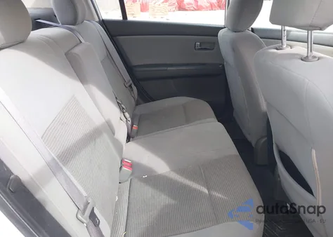 2011 Nissan Sentra 2.0S z USA, uszkodzony, nr VIN 3N1AB6AP3BL648647